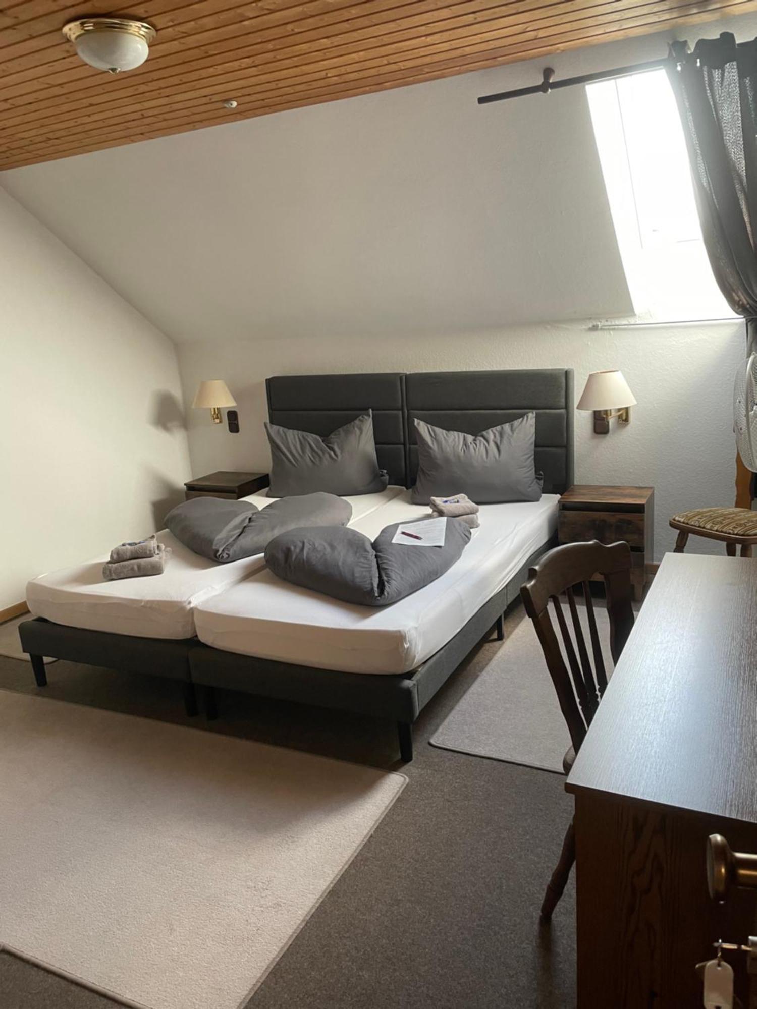 Bistro-Zur-Quelle Hotell Minden  Exteriör bild