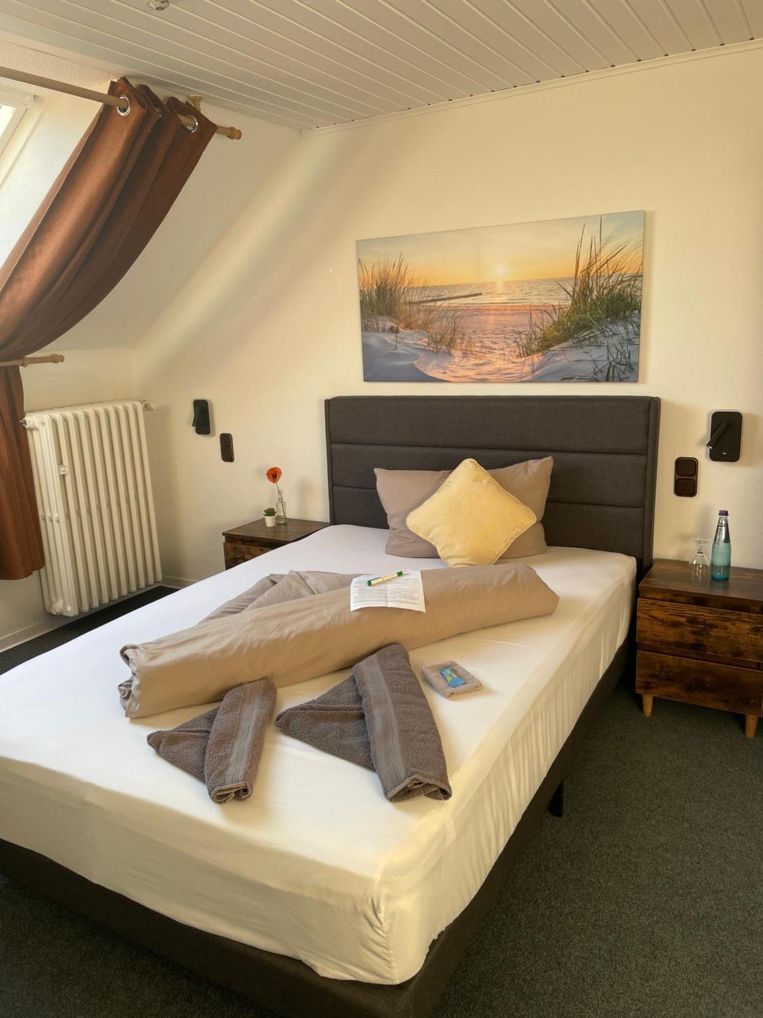 Bistro-Zur-Quelle Hotell Minden  Exteriör bild