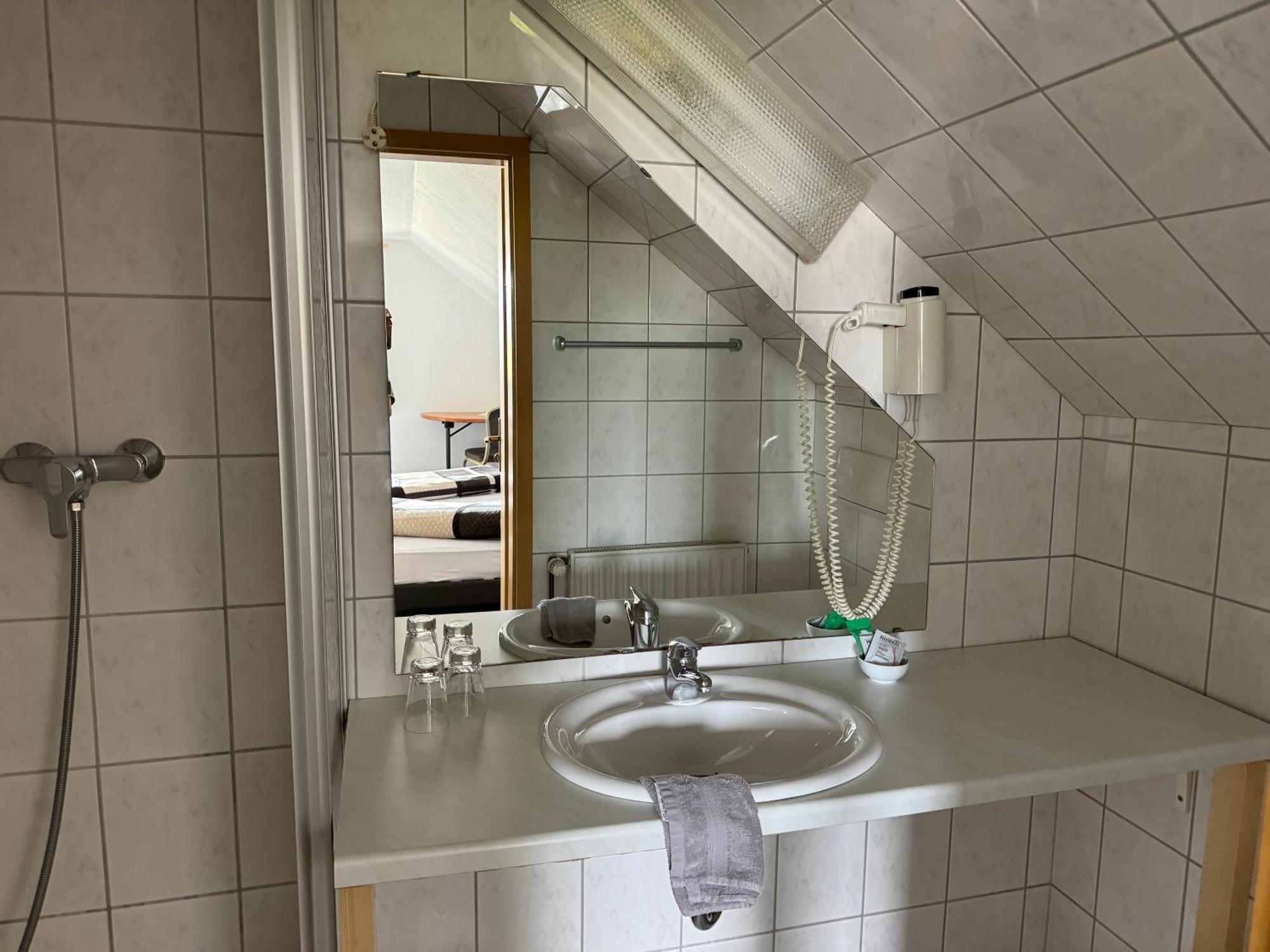 Bistro-Zur-Quelle Hotell Minden  Exteriör bild