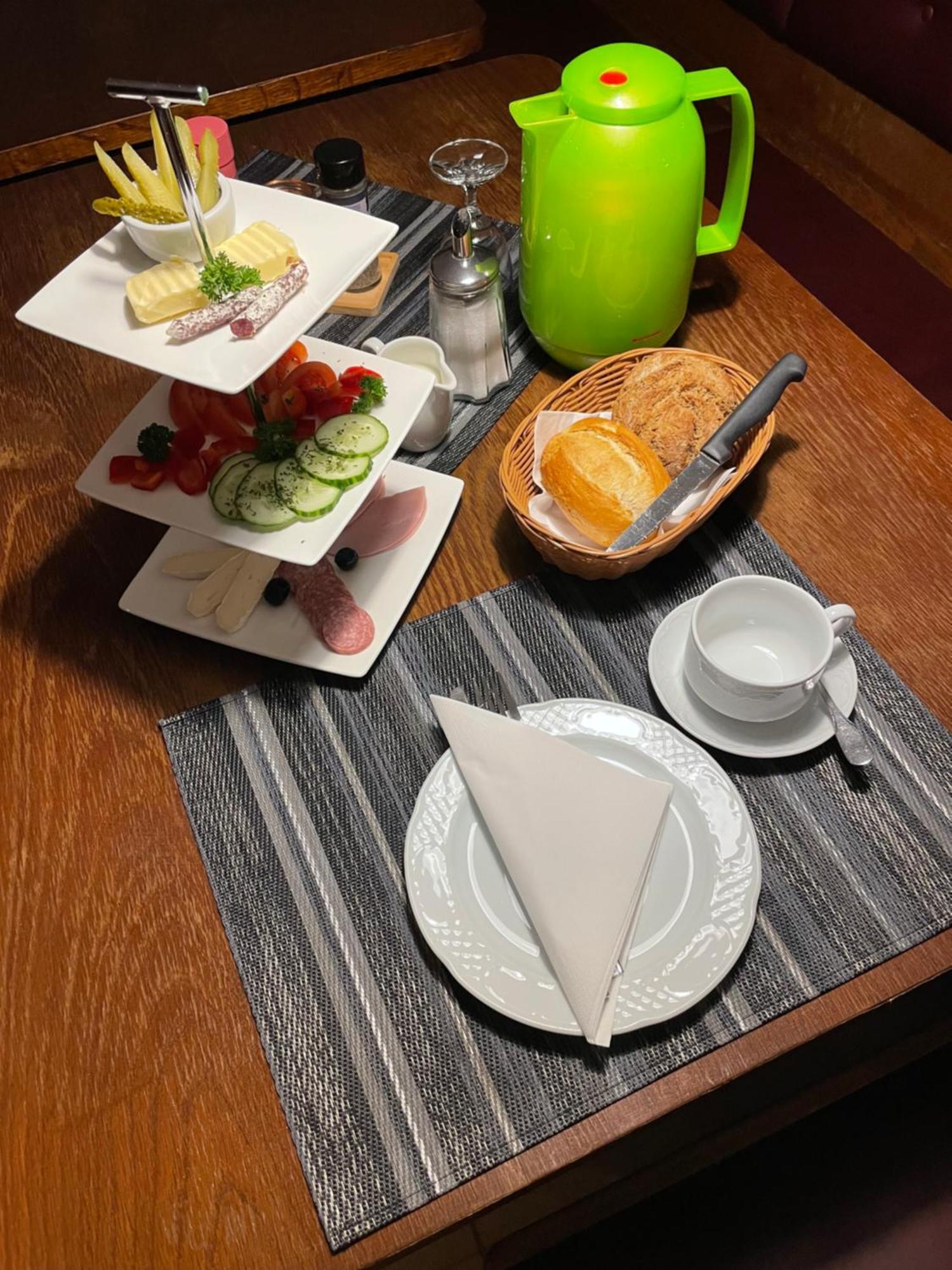 Bistro-Zur-Quelle Hotell Minden  Exteriör bild